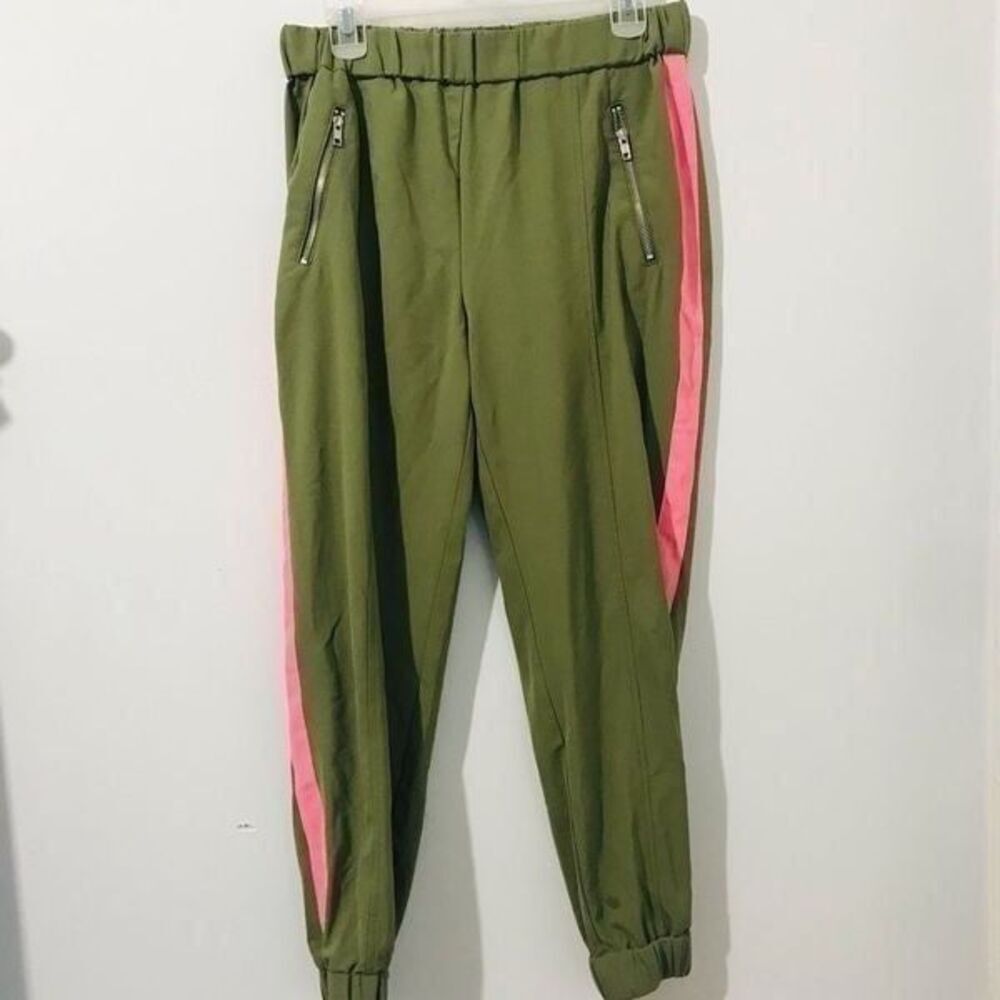 Guess baggy pants size L…..S76